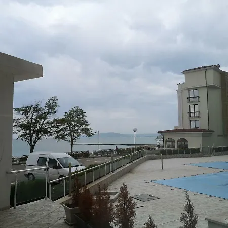 Apartment Sea View In Princess *
