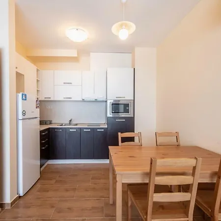 Apartment Sea View In Princess Balchik