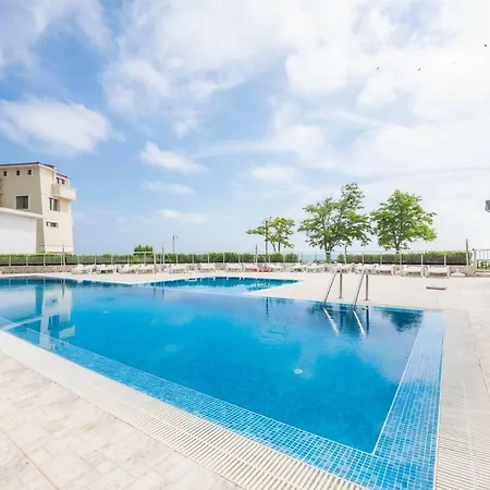 Sea View In Princess بالشيك