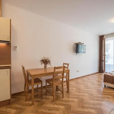 Sea View In Princess Apartment Balchik