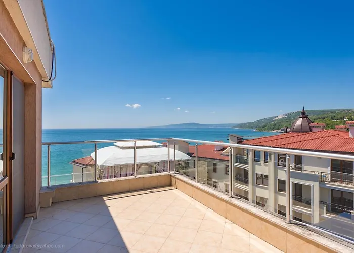 Sea View In Princess Apartment