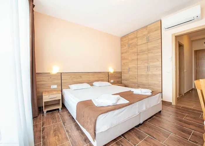 Sea View In Princess Apartment Balchik