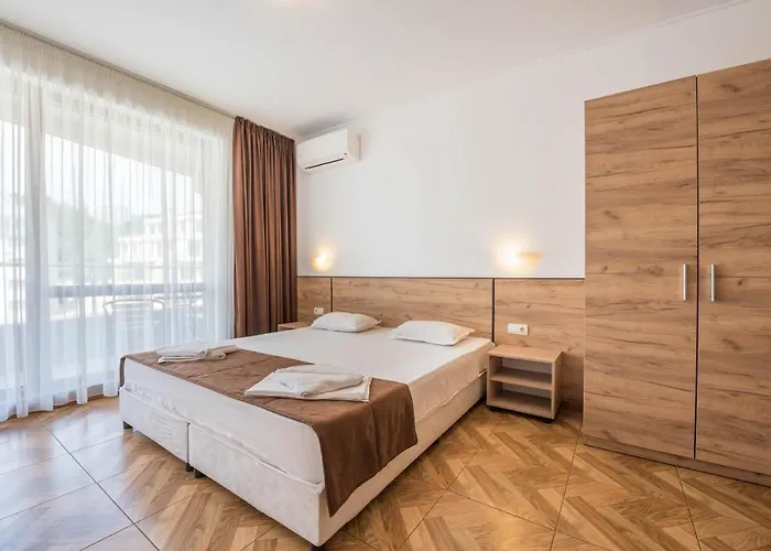 Sea View In Princess Apartment